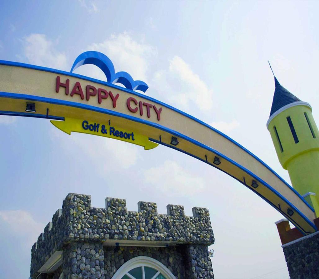 Happy City Golf & Resort Chiang Rai Exterior photo